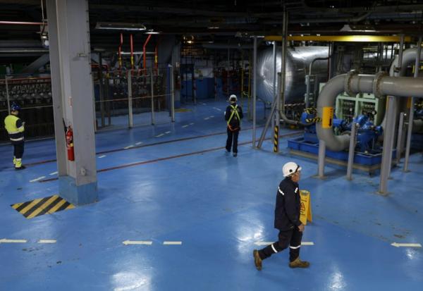 Des employés de la centrale nucléaire d'Almaraz, en Espagne, le 23 avril 2026 