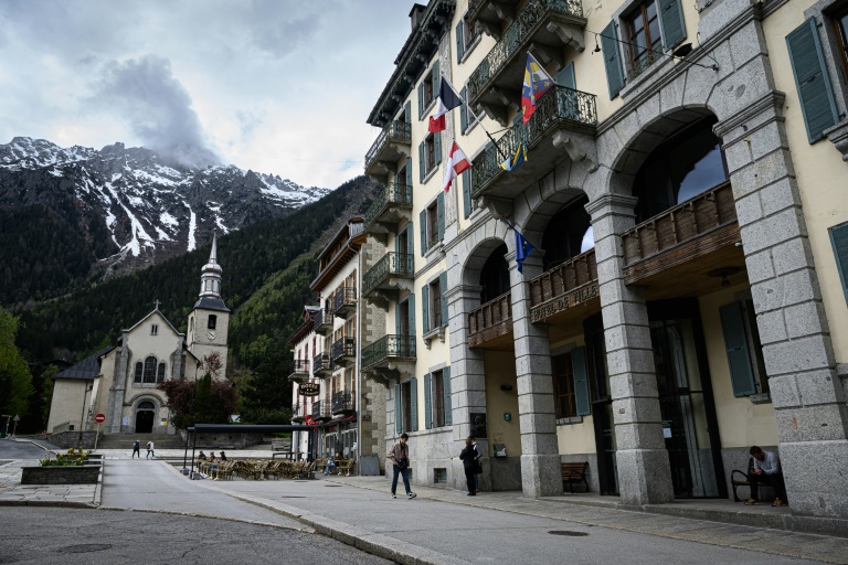 La mairie de Chamonix, le 24 avril 2025 en Haute-Savoie