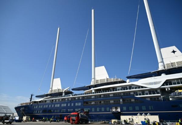 Le voilier Orient Express Corinthian, aux chantiers navals de l'Atlantique à Saint-Nazaire, le 28 avril 2026 en Loire-Atlantique