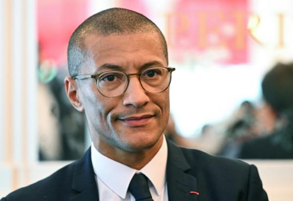 Le maire socialiste de Saint-Ouen, Karim Bouamrane, à Paris le 25 avril 2025