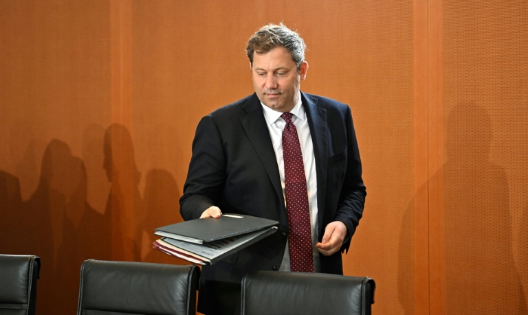 Le ministre des Finances Lars Klingbeil à  Berlin le 6 mai 2027