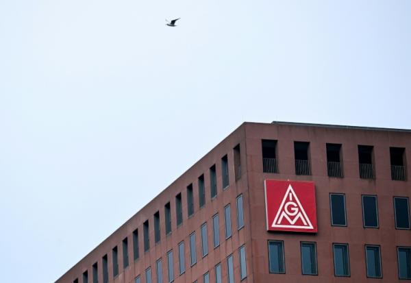 Logo du syndicat IG Metall à Francfort, 11 décembre 2025