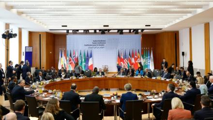 Vue générale de la troisième conférence internationale sur le Soudan, au ministère des Affaires étrangères allemand à Berlin, le 15 avril 2026