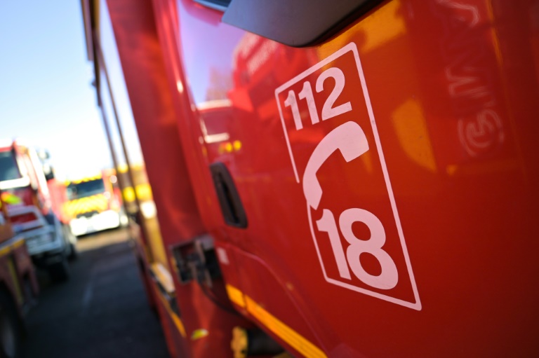 Le feu qui s'était déclaré sur un site de traitement de déchets classé Seveso à Rognac, dans les Bouches-du-Rhône, est désormais éteint