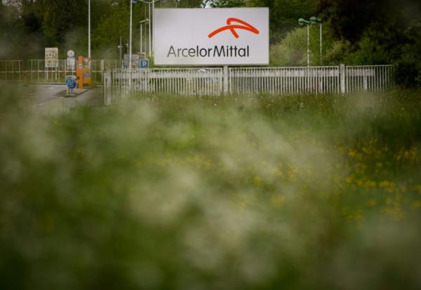 L'entrée du site Arcelor Mital d'Indre, en Loire -Atlantique, le 24 avril 2025.
