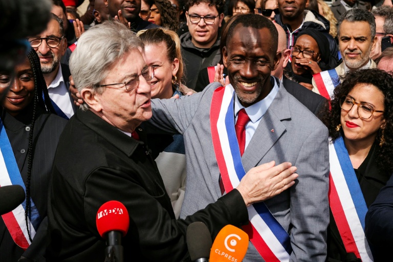 Jean-Luc Mélenchon et Bally Bagayoko à Saint-Denis, le 4 avril 2026