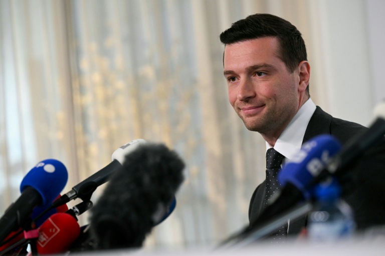 Le président du Rassemblement national (RN) et député européen, Jordan Bardella, le 11 juin 2026 à Bruxelles