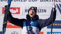 Le Français Eric Perrot, vainqueur de la poursuite de Hochfilzen (Autriche), le 13 décembre 2025