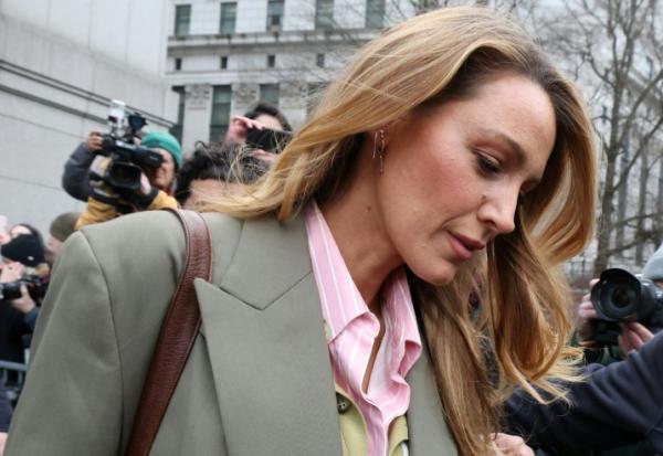 L'actrice américaine Blake Lively quitte le tribunal fédéral dans le cadre de son procès civil contre l'acteur et réalisateur Justin Baldoni concernant le film "Jamais plus", à New York le 11 février 2026