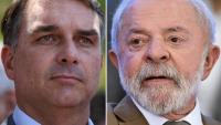 Le sénateur conservateur Flavio Bolsonaro le 7 octobre 2026 (gauche) et le président de gauche Lula le 12 mars 2026 (droite)