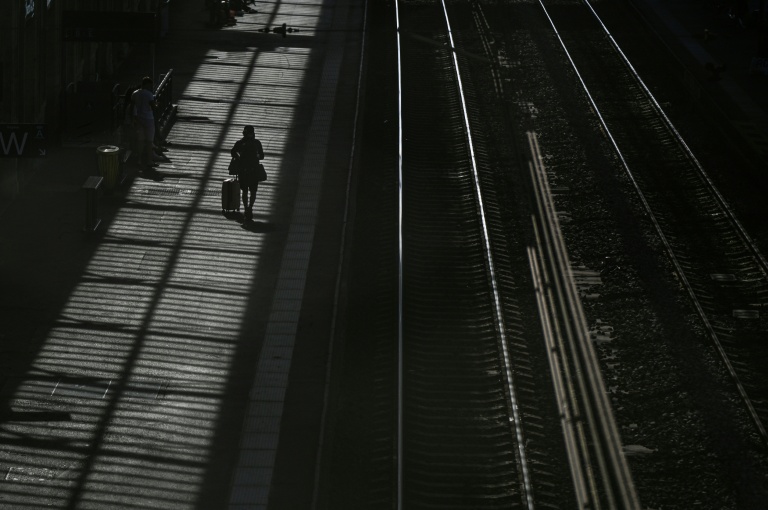 Pour la SNCF, les grands départs sont concentrés surtout le vendredi 3 juillet et le vendredi 10 juillet