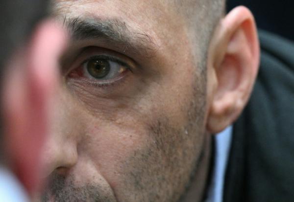 Cédric Jubillar au procès du meurtre de son épouse Delphine, le 23 septembre 2025 à la cour d'assises du Tarn, à Albi