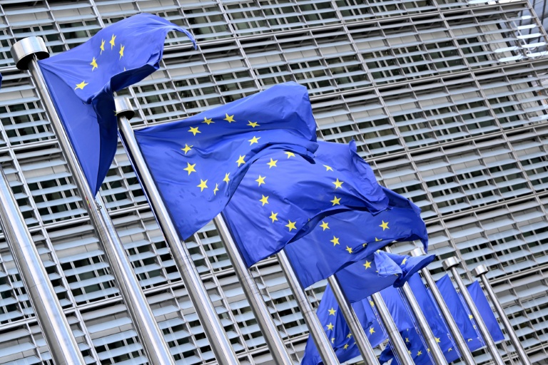 Des drapeaux de l'Union européenne à Bruxelles, le 11 septembre 2025