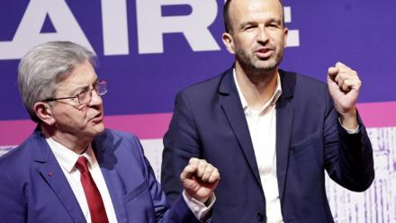 Jean-Luc Mélenchon (G) et Manuel Bompard, le 30 janvier 2026 à Paris