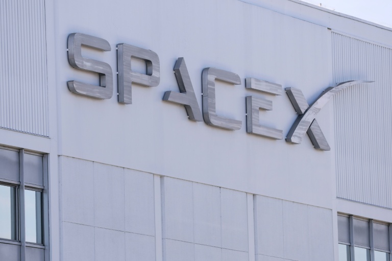 Un bâtiment de l'entreprise SpaceX à Hawthorne, en Californie, le 26 mars 2026