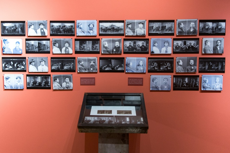 Des plaques photographiques anthropométrique de personnes identifiées comme membres de la communauté des gens du voyage exposées au musée du camp de Rivesaltes, le 27 juillet 2024 dans les Pyrénées-Orientales