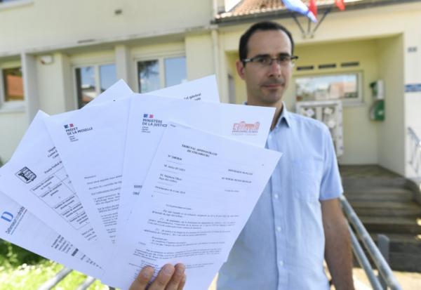 Julien Ruaro, victime d'une fausse lettre de démission de son mandat de conseiller municipal de Coin-les-Cuvry en Moselle le 24 juin 2024