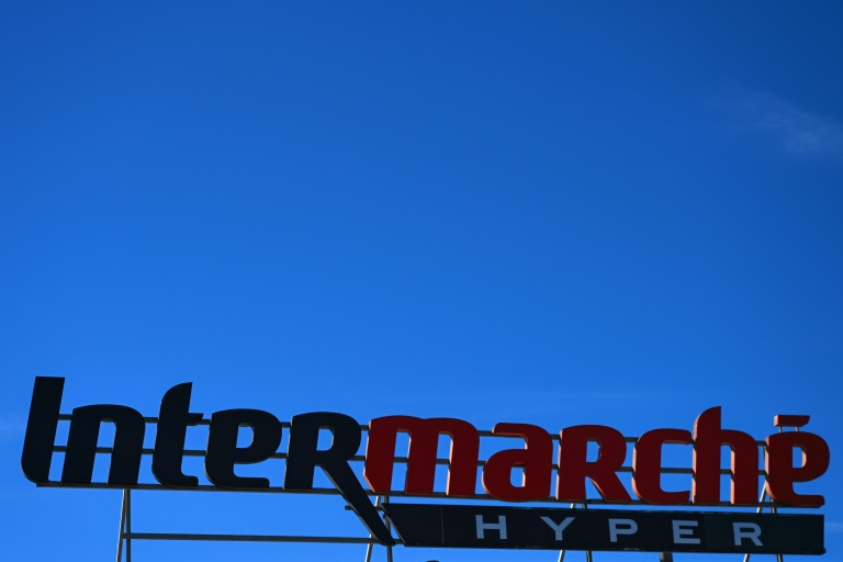 Plusieurs enseignes de supermarchés françaises ont été victimes dans la nuit de dimanche à lundi d'une cyberattaque 