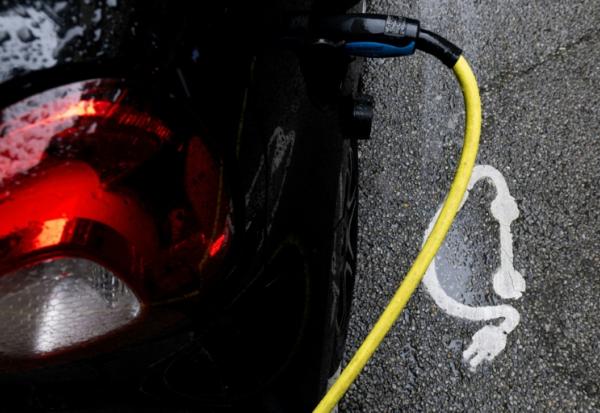 La région Centre-Val de Loire accélère le déploiement de son dispositif d'autopartage en zone rurale, alternative à moindre coût au moment où les prix des carburants s'envolent