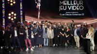 Des membres du studio français de développement de jeux vidéo Sandfall Interactive reçoivent le prix du Meilleur Jeu Vidéo pour "Clair Obscur : Expedition 33" lors de la 7e édition des Pegases, la cérémonie des prix du jeu vidéo, le 5 mars 2026 à Paris