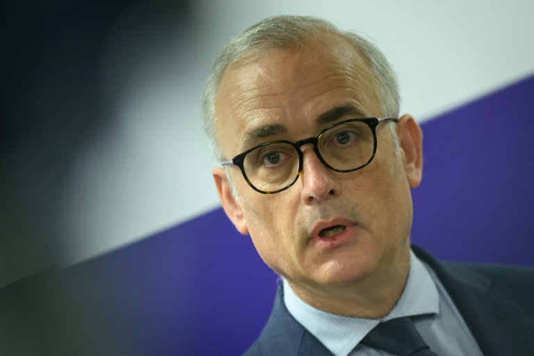 Le procureur de Rennes Frédéric Teillet lors d'une conférence de presse deux jours après la découverte du corps d'un garçon de 11 ans, à Rennes le 26 mai 2026