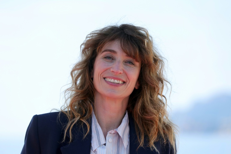 La scénariste Fanny Herrero au festival international des séries Canneseries, le 3 avril 2022 à Cannes