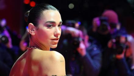 La chanteuse britannique Dua Lipa à la 76e Berlinale, le 14 février 2026 à Berlin