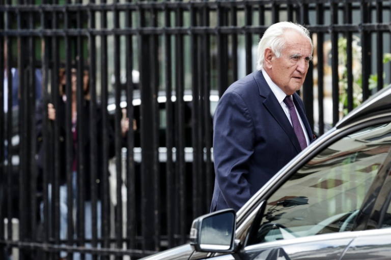 L'ancien Premier ministre Jean-Pierre Raffarin à Paris, le 12 juin 2026