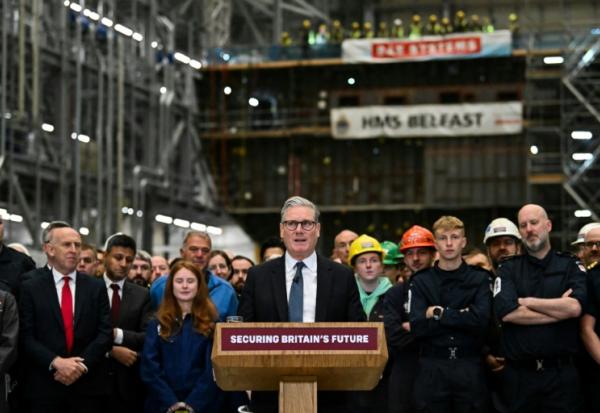  Le Premier ministre britannique Keir Starmer lors d'une visite de l'usine BAE Systems de Govan, à Glasgow, le 2 juin 2025 en Ecosse