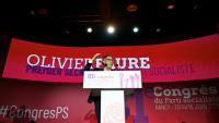 Le premier secrétaire du PS Olivier Faure s'exprime lors du congrès de son parti, le 15 juin 2025 à Nancy 