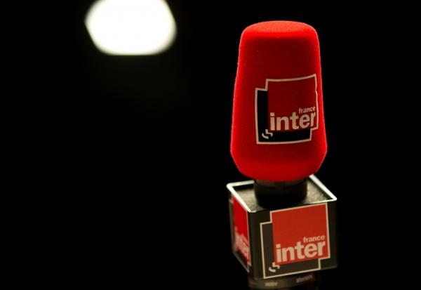 La rédaction de France Inter se dresse contre l'arrivée d'un responsable de Valeurs actuelles comme éditorialiste en cette rentrée, qui ravive le débat enflammé sur le pluralisme de l'audiovisuel public après la récente commission d'enquête Alloncle