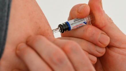 Les sénateurs ont approuvé dimanche à main levée la vaccination obligatoire contre la grippe des soignants exerçant à titre libéral