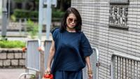 Teresa Lai, la femme de Jimmy Lai, se rendant au procès de son mari, Hong Kong, le 18 août 2025