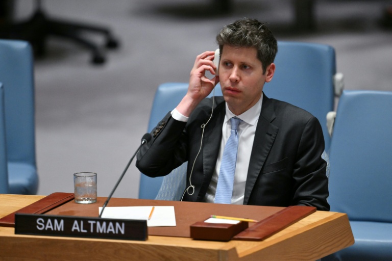 Le patron d'OpenAI Sam Altman lors d'une réunion du Conseil de sécurité de l'ONU sur l'intelligence artificielle (IA), le 23 septembre 2026 à New York