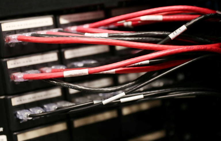 L'UE devrait tenter d'imposer des critères de souveraineté pour les contrats publics en matière d'intelligence artificielle et de Cloud