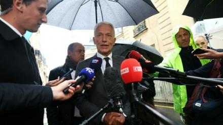 Le président du Medef Patrick Martin à la sortie d'une rencontre avec le Premier ministre à Matignon, le 24 septembre 2025
