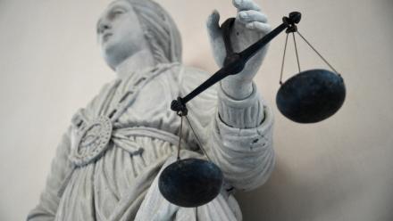 Procès à Nîmes pour traite d'êtres humains visant quatre personnes qui employaient dans des vergers du Gard une quinzaine d'ouvriers marocains