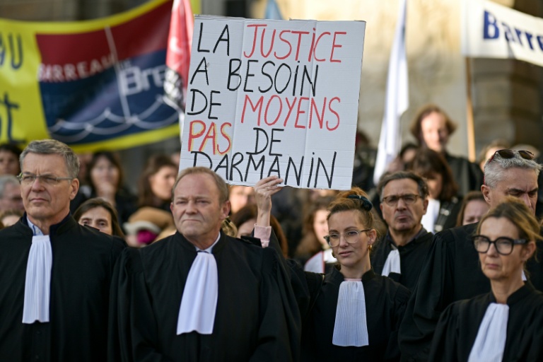 Manifestation d'avocats à Rennes le 4 décembre 2025