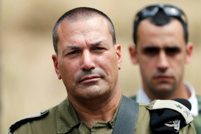 Le chef de l'armée israélienne Eyal Zamir à Nahal Oz le 20 avril 2018
