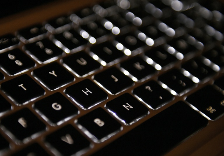 Le débat a été percuté par l'actualité: la révélation d'une cyberattaque ayant entraîné la fuite des données de près de 15 millions de Français dans le secteur de la santé