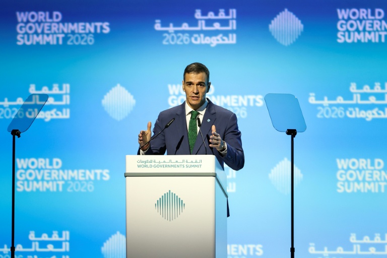 Le Premier ministre espagnol, Pedro Sanchez, au Sommet mondial des gouvernements, à Dubaï, le 3 février 2026