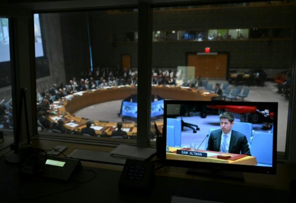Le PDG d'OpenAI, Sam Altman, devant le Conseil de sécurité de l'ONU le 23 septembre 2026 à New York 