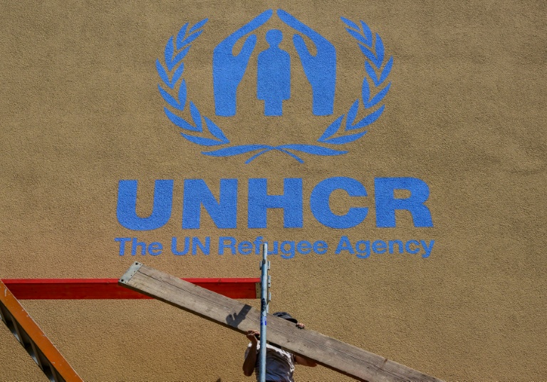 Un logo de l'agence de l'ONU pour les réfugiés, à Berlin, le 16 juin 2022