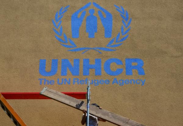 Un logo de l'agence de l'ONU pour les réfugiés, à Berlin, le 16 juin 2022