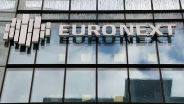 Le siège de l'opérateur boursier Euronext, dans le quartier d'affaires de La Défense, près de Paris, le 9 octobre 2025