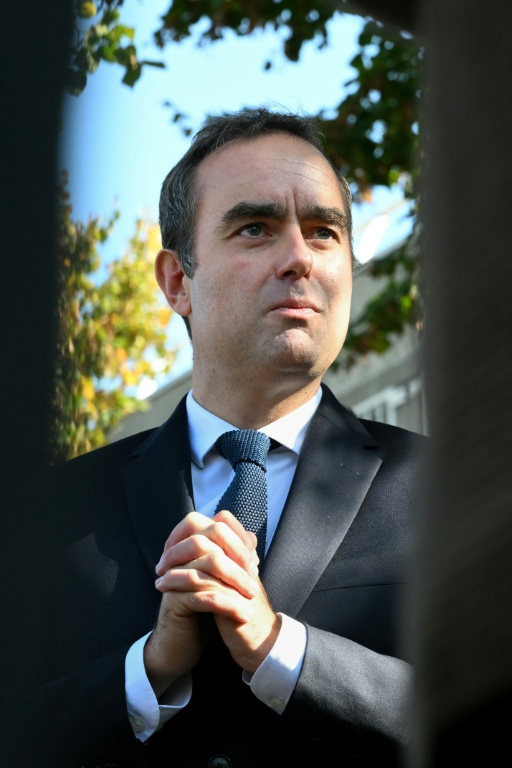 Le Premier ministre Sébastien Lecornu, le 11 octobre 2025 à L'Haÿ-les-Roses  