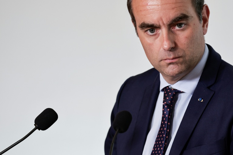 Le Premier ministre Sébastien Lecornu à Paris le 11 juin 2026