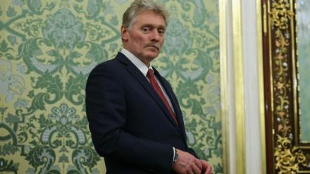 Le porte-parole du Kremlin Dmitri Peskov au Kremlin à Moscou le 19 Novembre 2025