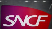 Logo SNCF, à l'entrée de la gare de Lille, le 25 juin 2025.