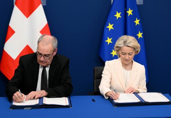 Le président de la confédération suisse Guy Parmelin et la présidente de la Commission européenne Ursula von der Leyen, le 2 mars 2026